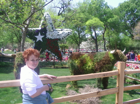 Carol at the Dallas Aerboretum!