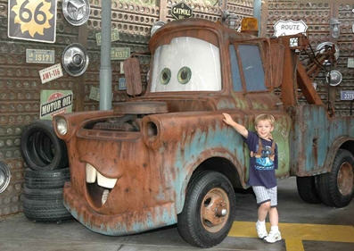 Meeting Tow Mater