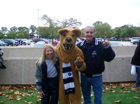 Patty, Nittany Lion, Mike at Ill game 2009