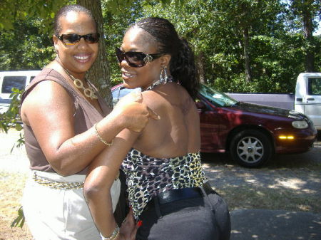 Donna & I showing of my tat..