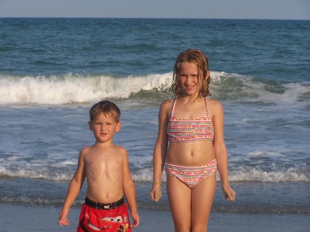 they both love beach