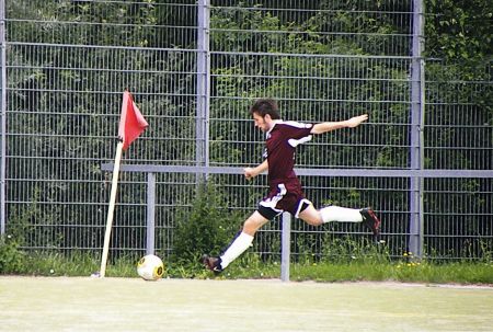 Taylor - corner kick