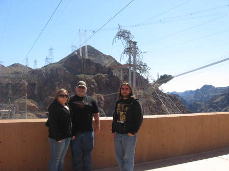 My Family Stephanie,Me,Tearle  Hoover Dam 09