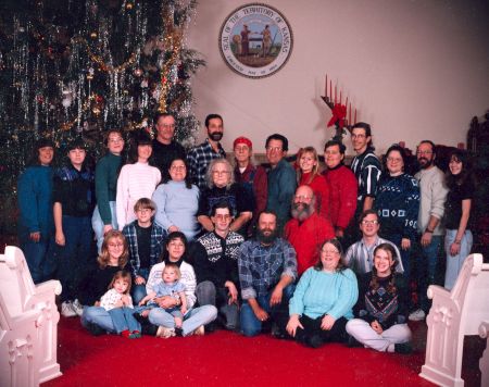 BOOSE FAMILY CHRISTMAS PICTURE