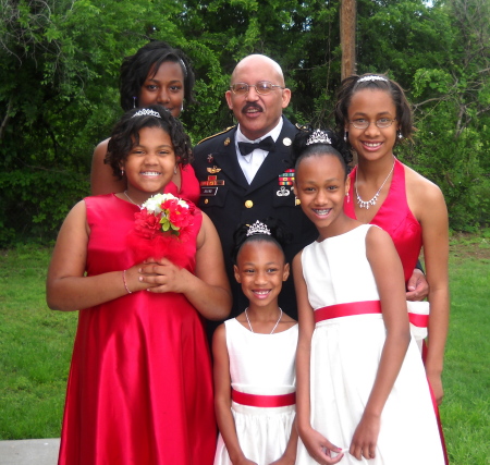 "Abuelo" & granddaughters