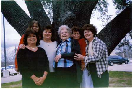 Rennie,Nancy, Ann, Mama, Barbara and Gayle