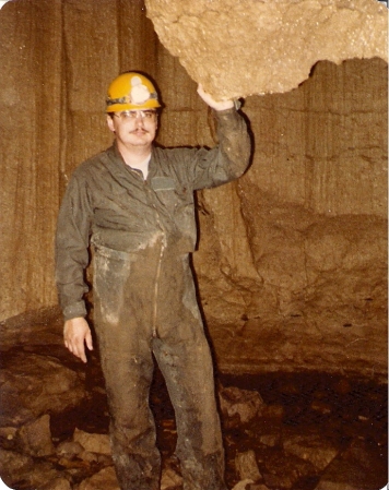 Greg at Townsend cave, KY