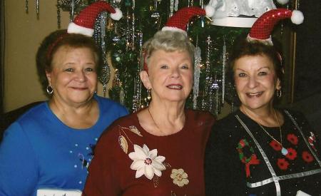 2009 - 3 sister's - Jerlyn,  Evelyn & Darlene.