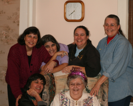 My mother (Veva Buckley) & her five daughters