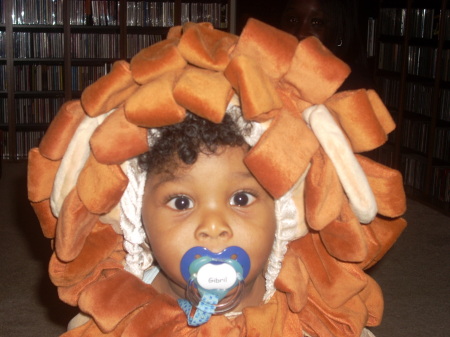 Gibril...the Lion on Halloween 2008