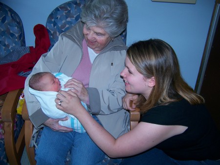 My mother,Cailinn and my niece Ally