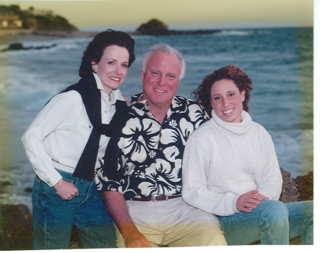 Family photo in Laguna Beach