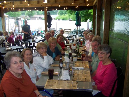 Dinner with FHS Friends - June 2009