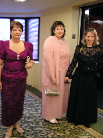 Joyce, Cheryl & Tori return from the Tony's