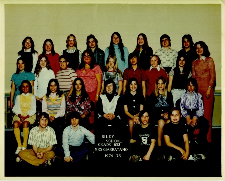Mrs Giarratano 6th Grade Class of 1975