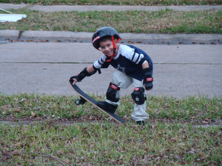 Xander skateboarding 2008