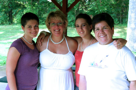 Deanna, Me, Erin, Lorraine (my sister)