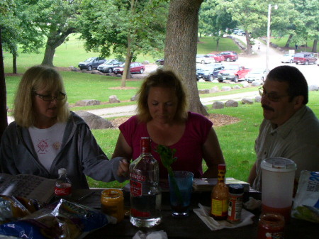 Assorted Pics from Randall Oaks Picnic