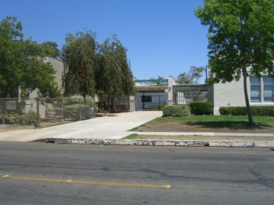 Edison Elementary School's front entrance