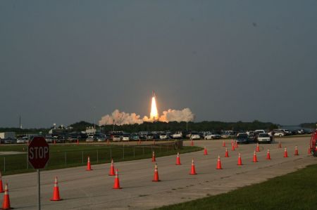 The Shuttle Endeavour lifting off on 8 Aug 07