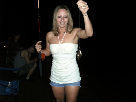 CHRISTY CAUGHT A CLAM!!!!!!