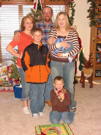 Sydney, Quinton, Ty, Christi, Landon & Colton