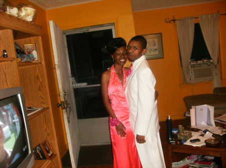 2009 prom THS