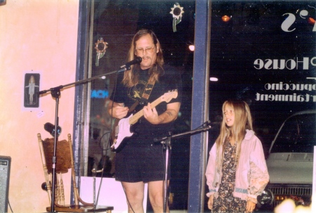 Frank and daughter Nikki on stage - 1992
