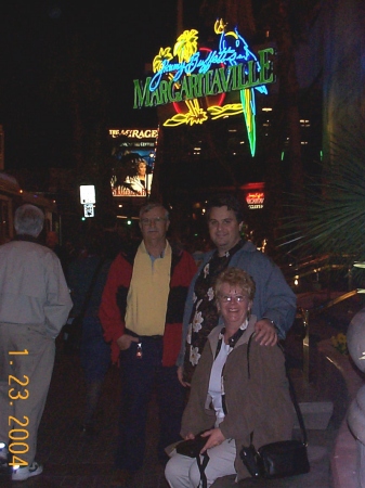 Hanging out with Family on the Strip