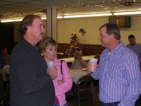 Bill Schleuter, his wife and Chris Thebeau