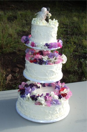 wedding cake Aug 08
