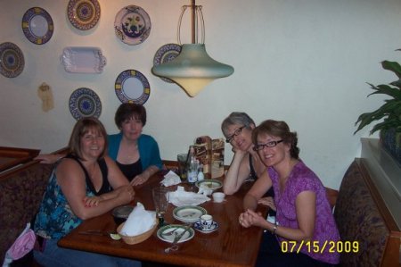 Lisa, Susie, Molly and Darlene