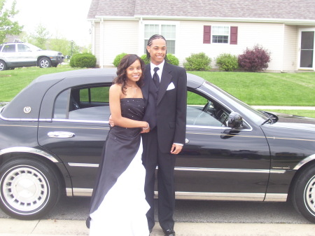 Brittany - Prom 2009