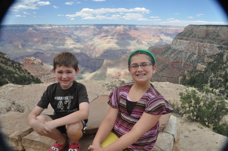 The Kids at the Grand Canyon 2009