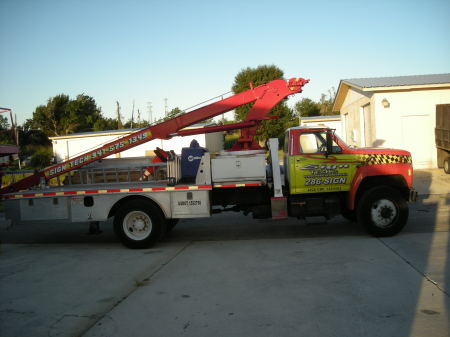 SIGN TECH TRUCK