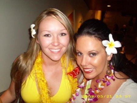 Courtney and friend in Hawaii