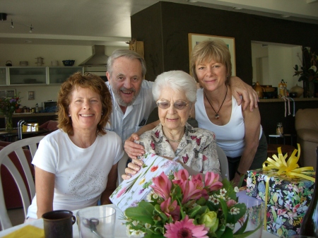 Mother's Day our Home in Palm Springs (2006)