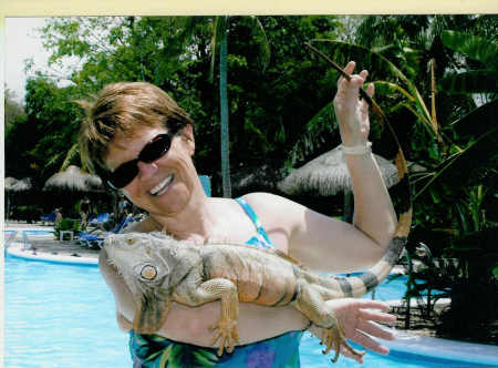 Donna and Iguana MEX 2008