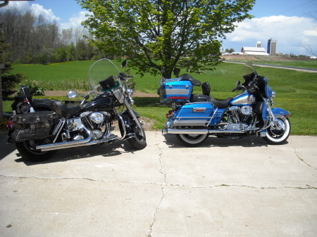 my harley's