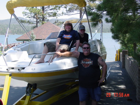 Doug w/kids, Big Bear lake w/boat