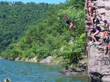 Cliff Jumping at Raytown Lake