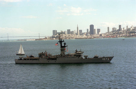 USS Robert E. Peary (FF 1073)