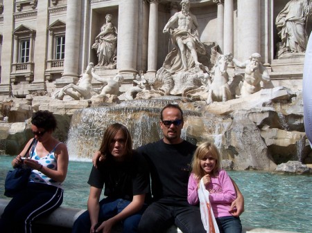 Trevi fountain with kids