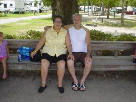 VA BEACH 2009 WAITING FOR THE TROLLY