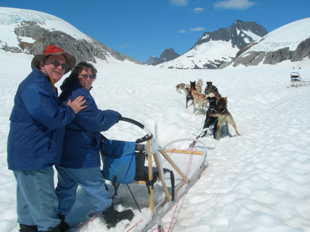 Louis Elly dogsledding on Juneau glacier 2006