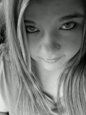 brooke black and white with nose ring1