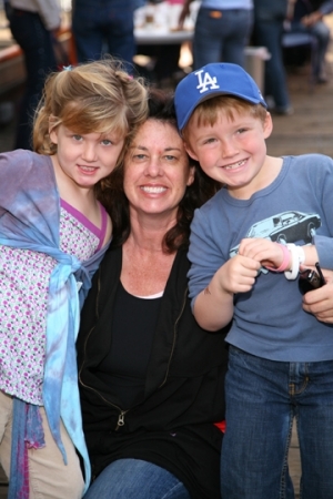 ann with kids 2008