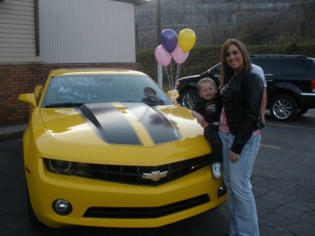 Megan & Hunter with her bumble bee