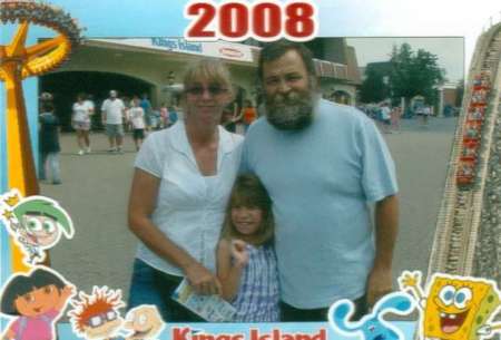 Baylee's 1st. Trip to King's Island