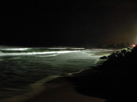 Nite Waves at Cardiff by the Sea